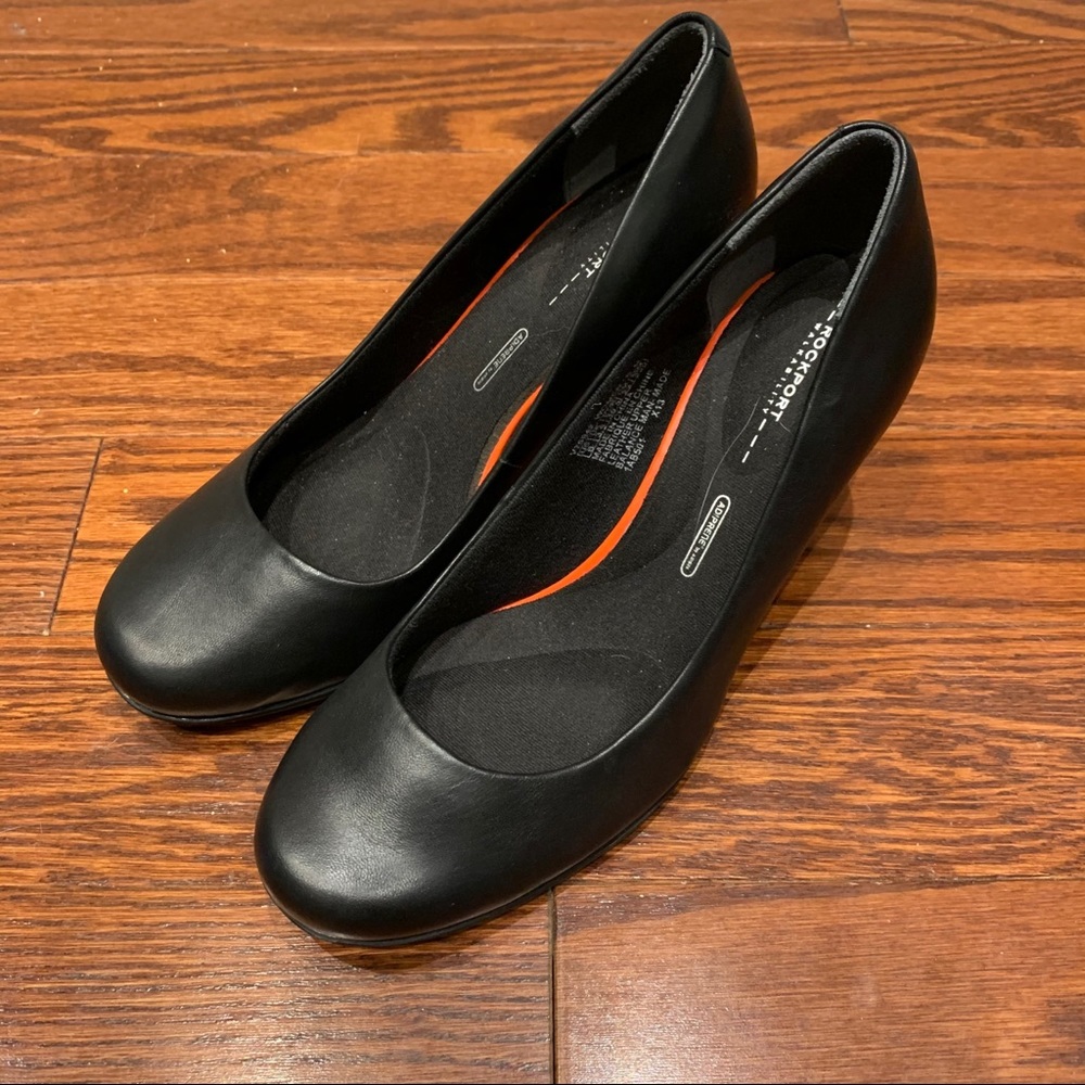 Rockport Total Motion 75mm black heels